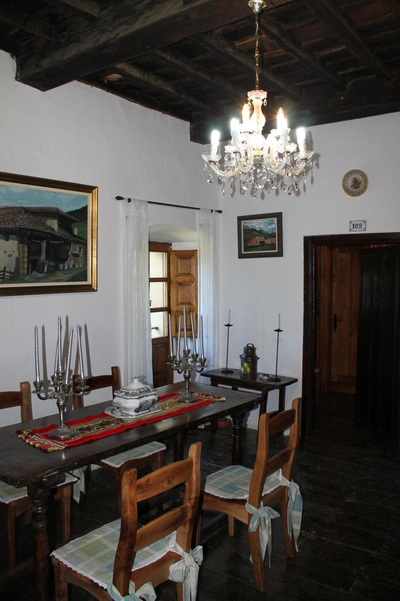 Hostal Casona de Treviño Cosgaya Exterior foto